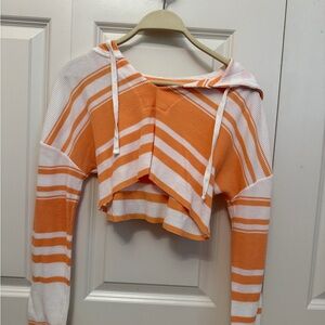 Sonoma Orange and White V-Neck Cropped Sweater